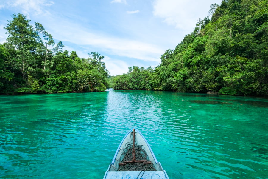 Teluk Lalong Lagoon Boat